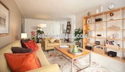 Medford 2 Bed 1 Bath MEDFORD  Wellington - $3,030