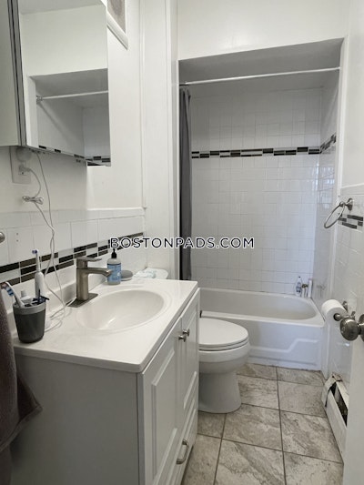 Mission Hill Renovated 4 bed 1 bath available 9/1 on Bickford Ave in Mission Hill!! Boston - $4,000