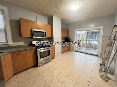 East Boston 2 Beds 2 Baths Boston - $3,000