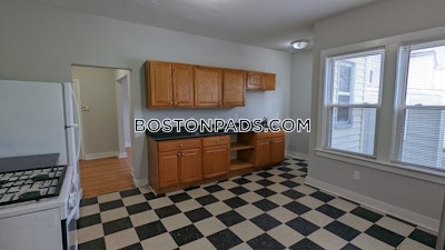 Dorchester 2 Beds 1 Bath Boston - $2,827 No Fee