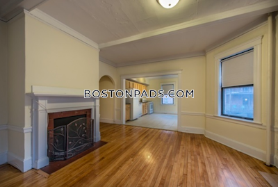 Brookline 4 Beds 2 Baths  Boston University - $4,800