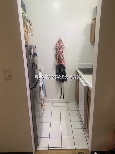 Fenway/kenmore 1 Bed 1 Bath BOSTON Boston - $3,200 50% Fee