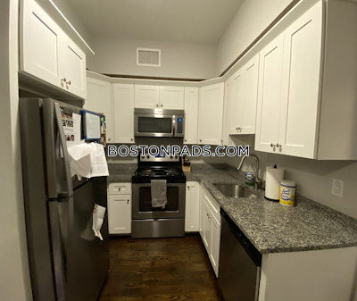 Quincy 1 Bed 1 Bath  Quincy Center - $2,449 50% Fee