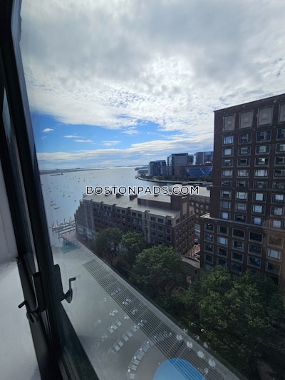 Seaport/waterfront Beautiful 2 Bed 2.5 Bath on East India Row in the Seaport Available NOW! Boston - $4,500