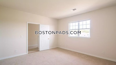 Braintree 3 Beds 1 Bath - $3,655