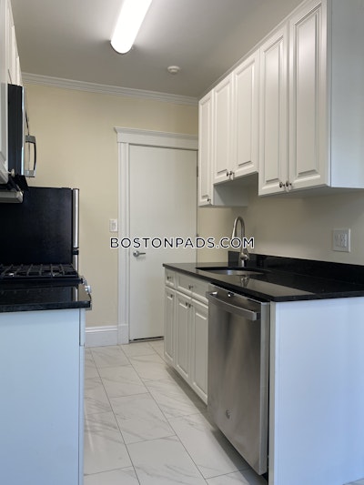 Cambridge Studio 1 Bath  Harvard Square - $2,690 No Fee