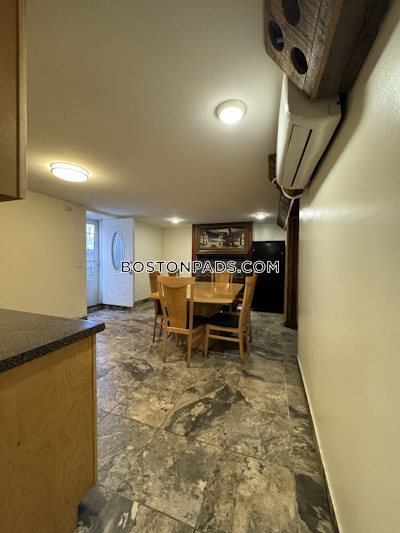 Dorchester 2 Bed 1 Bath BOSTON Boston - $2,100