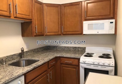 Brookline 2 Beds 1 Bath  Coolidge Corner - $3,500 No Fee