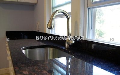 Brighton 4 Beds 2 Baths Boston - $5,800