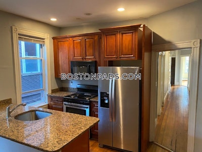 Mission Hill Lovely 5 Beds 2 Baths on Cherokee St Boston - $5,800