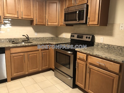 Brookline 2 Beds 1 Bath  Coolidge Corner - $3,400 No Fee