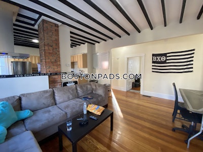 Mission Hill 4 Beds 2 Baths Boston - $6,400