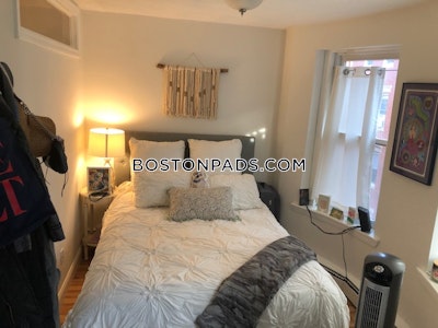 North End 2 Bed, 1 Bath Unit Boston - $3,000