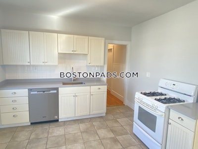 Somerville 4 Beds 1 Bath  Tufts - $4,000 No Fee