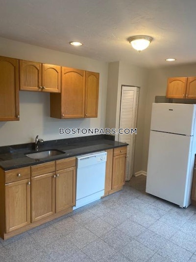 North End 2.5 Beds 1 Bath Boston - $3,675