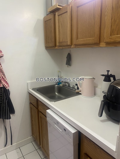 Fenway/kenmore Apartment for rent 1 Bedroom 1 Bath Boston - $3,200 50% Fee